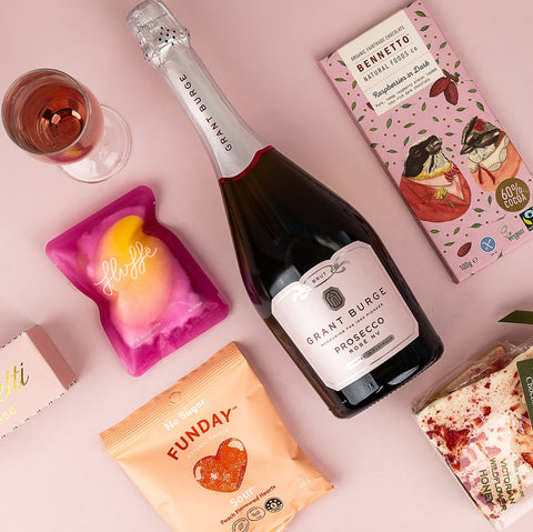 GiftSec Prosecco Hamper - iPantry UAE