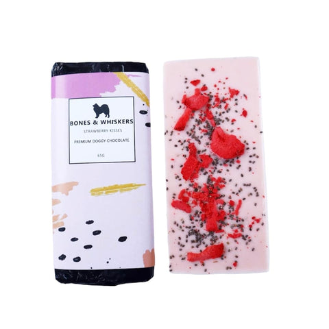 Bones & Whiskers Bones & Whiskers Strawberry Kisses (Freeze Dried Strawberries & Chia Seeds) - iPantry
