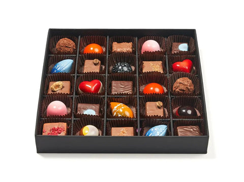 Cacao Signature Chocolate Gift Box 25 Pack - iPantry UAE