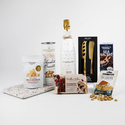 GiftSec Gold Sparkling Hamper - iPantry UAE