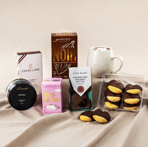 GiftSec Hot Chocolate Hamper - iPantry UAE