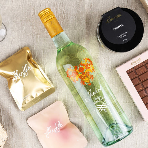 GiftSec Juliet Moscato Hamper - iPantry UAE