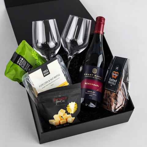 GiftSec Merlot and Nibbles Hamper - iPantry UAE