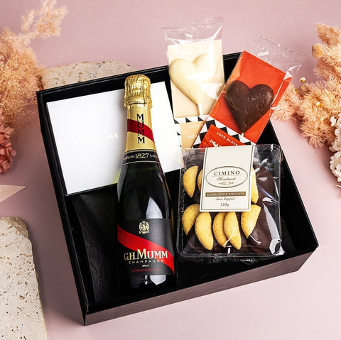 GiftSec Mini Mumm Hamper - iPantry UAE