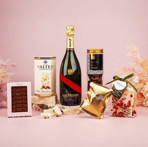 GiftSec Mumm Hamper - iPantry UAE