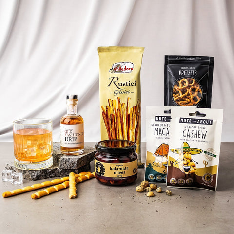 GiftSec Old Fashioned Hamper - iPantry UAE