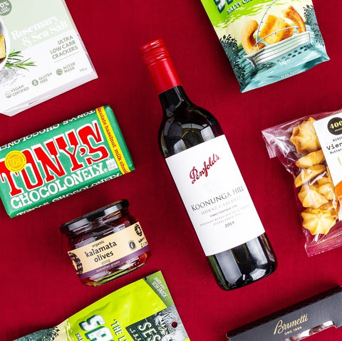 GiftSec Penfolds Bin 28 Shiraz Hamper - iPantry UAE