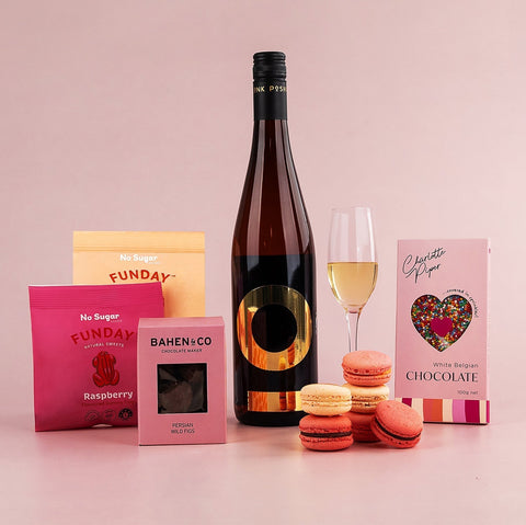 GiftSec Posh Plonk Pinot Grigio Hamper - iPantry UAE