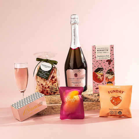 GiftSec Prosecco Hamper - iPantry UAE