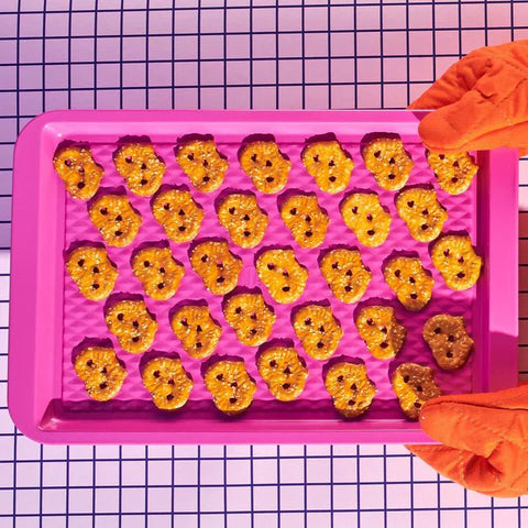 Salted Original Pretzel Thins - Olly's